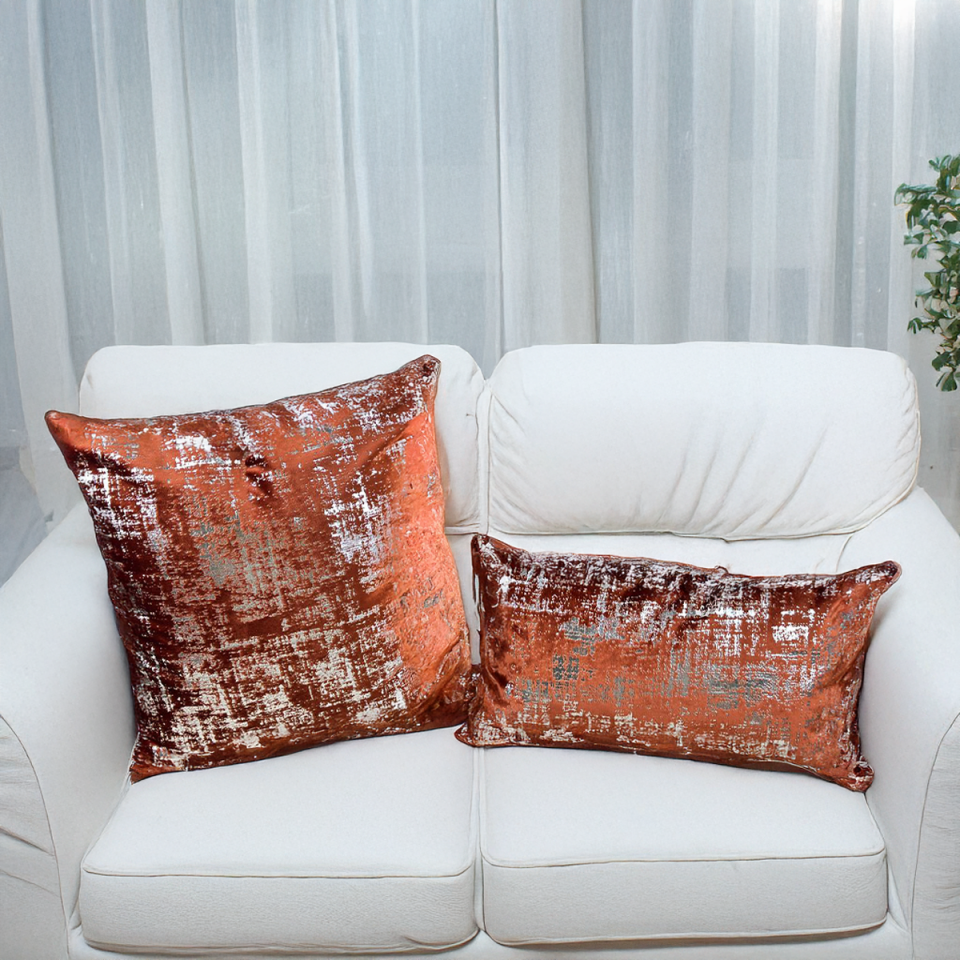 Bakır Renk Kadife Kırlent | Dekoratif Yastık Kılıfı | Modern Salon ve Oturma Odası İçin 60X30 Cm